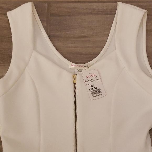 Off-white Fitted Dress - Picture 2 of 6